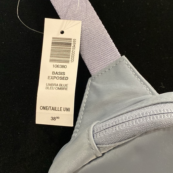 SOLD - Aritzia TNA TnAction
On-The-Way Exposed Bag - Picture 3 of 5